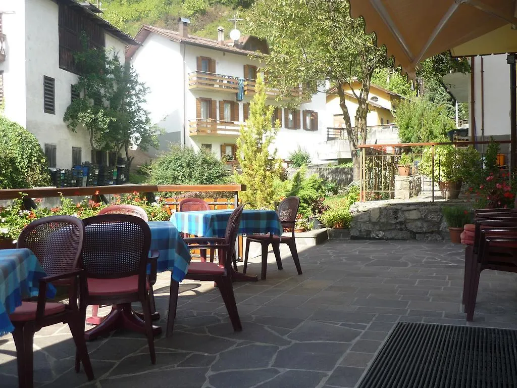 Albergo Ristorante Iris Auronzo di Cadore 3*,  Italy